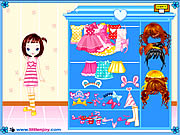 Click to Play Little Doll Girl Dressup